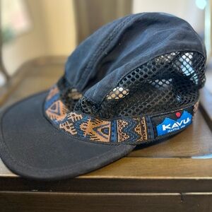 Kavu Black Trail Runner Hat